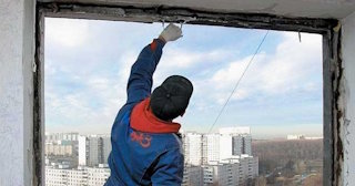 Демонтаж остекления балкона в Сызрани - цена от 559 руб. - Сварной-Сзр